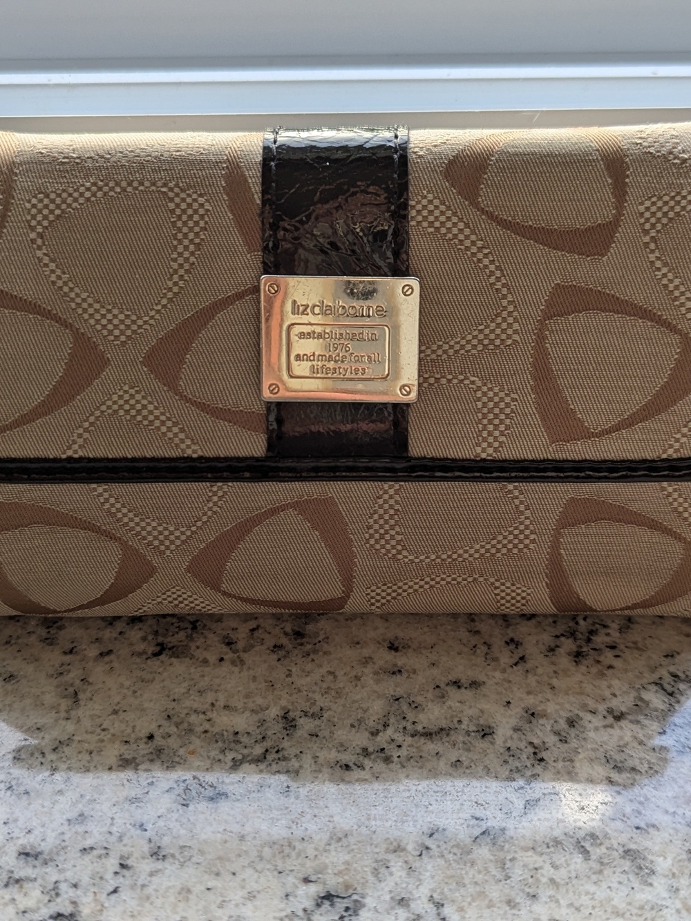 Liz Claiborne Beige and Brown Signature Clutch Wallet